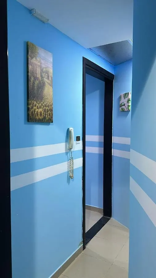 Deluxe Loft Rooms Near Burjuman Metro Station , Bur Dubaj 0*,  Spojené arabské emiráty